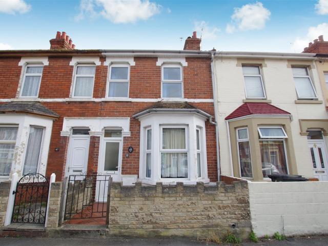 house for rent at Rosebery Street, Swindon United Kingdom