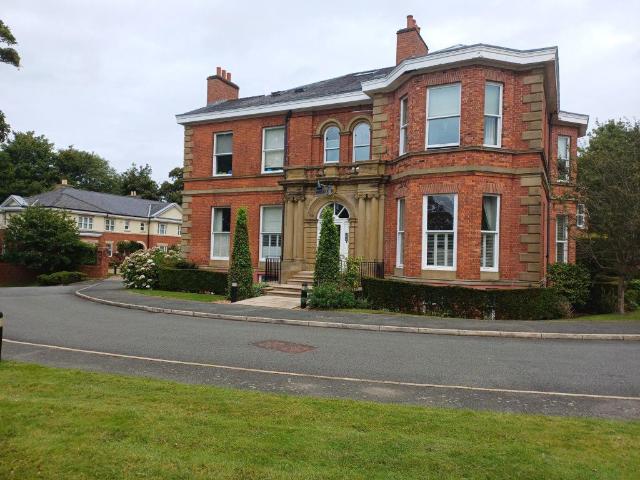 house for rent at St Hilarys Park, Alderley Edge, SK9
