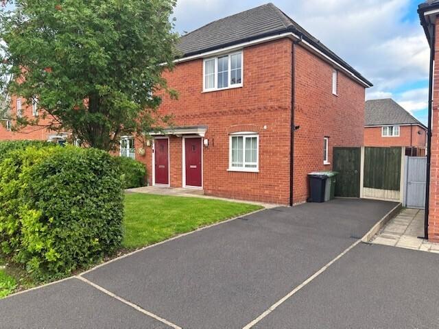 House for rent Barn Croft Road, CW1