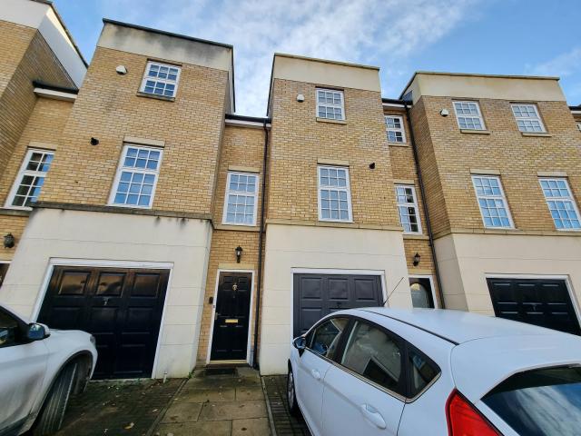 House for rent Bishopfields Drive, York