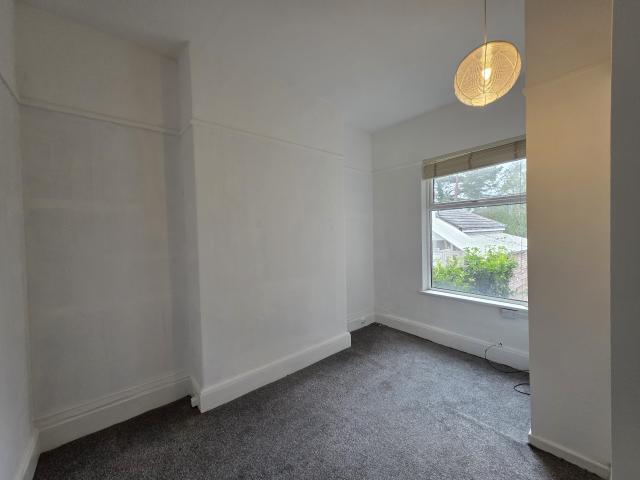 House for rent Buxton Road SK2