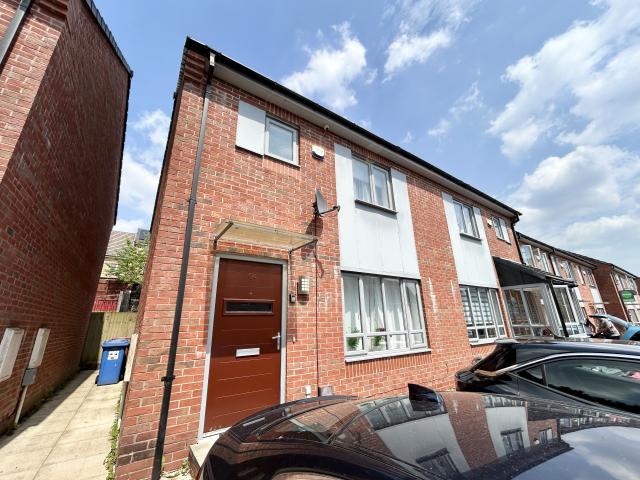 House for rent Christie Lane, Salford, M7