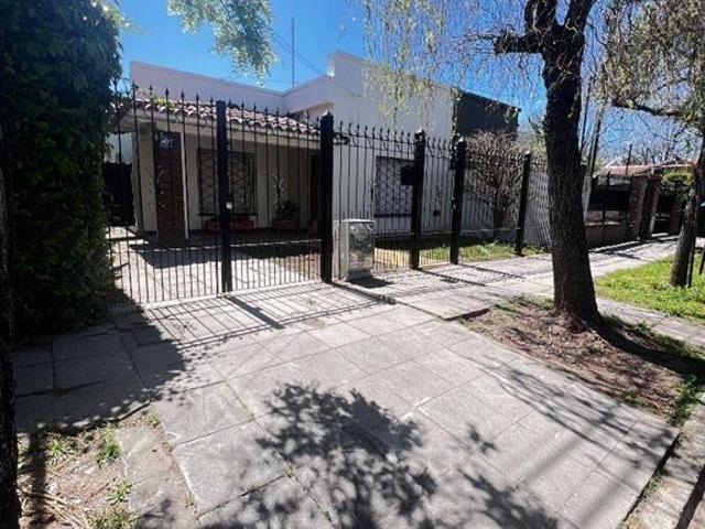 House For Rent, City Bell, La Plata