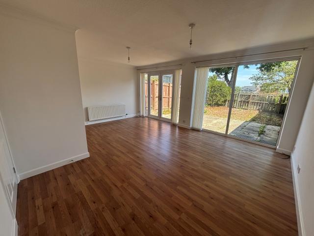 House for rent Donvale Road, Washington