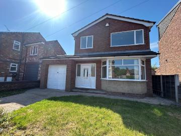 Ashton upon Mersey, M33 - Garden, Equipped kitchen