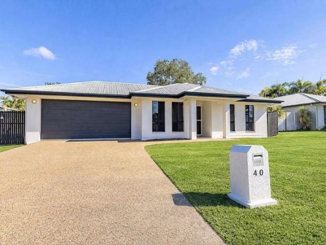 house for rent in 40 Donostia Cr, Bushland Beach
