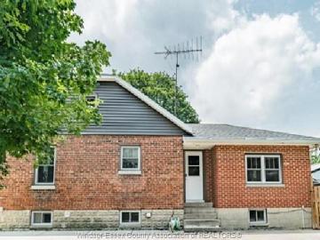 house for rent in 41 Alexandra Unit# Back Chatham, Ontario