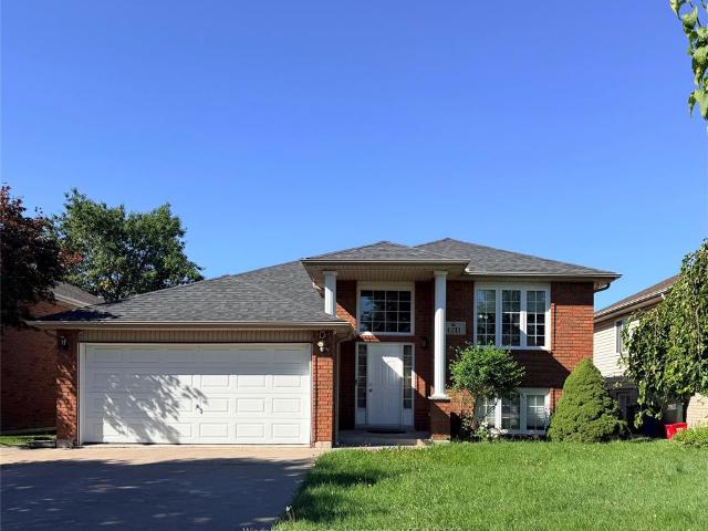 house for rent in 4211 Masotti Crescent Windsor, Ontario