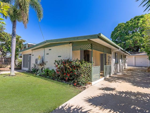 house for rent in 42 Silky Oak St, Kirwan