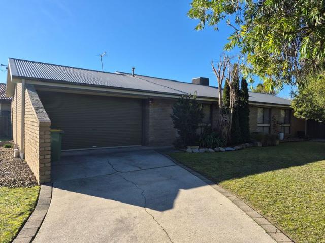 House for rent in 484 Henderson Street, Lavington