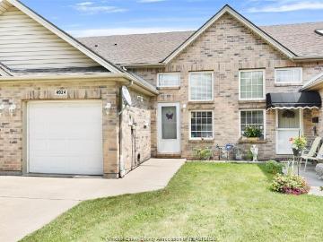 house for rent in 4924 Sixth Street Windsor, Ontario