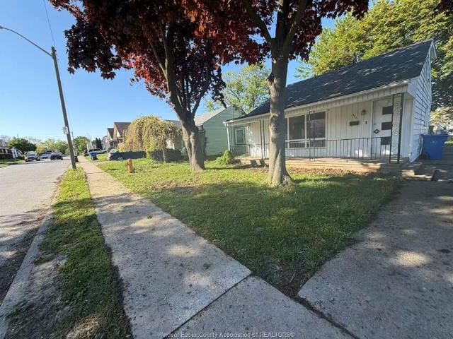 house for rent in 493 Josephine Street Windsor, Ontario