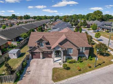 house for rent in 498 Sacred Heart Drive LaSalle, Ontario