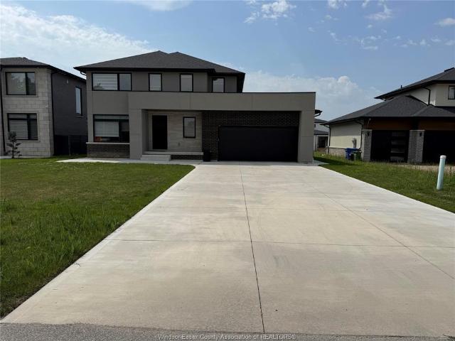 house for rent in 5125 Huron Church Line Road LaSalle, Ontario