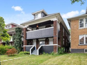 house for rent in 541 Moy Windsor, Ontario