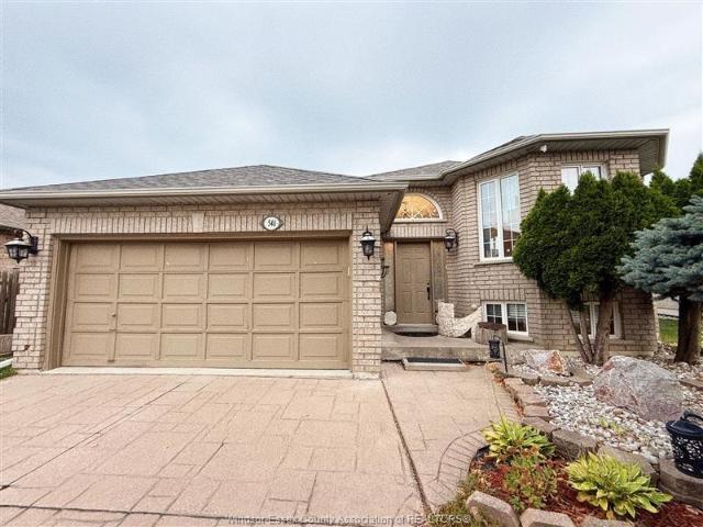 house for rent in 546 Compton Court Windsor, Ontario