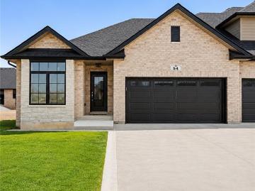 house for rent in 54 Callams Bay Crescent Amherstburg, Ontario