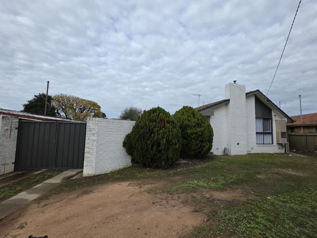 house for rent in 56 Wilmot Road, Shepparton