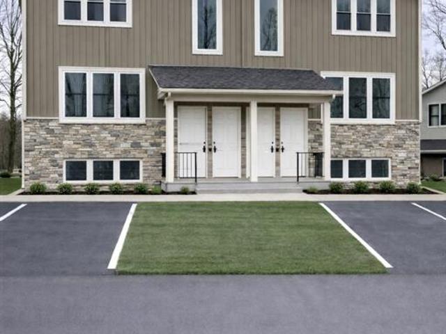 house for rent in 576 Front Street Unit# B Warwick Watford, Ontario