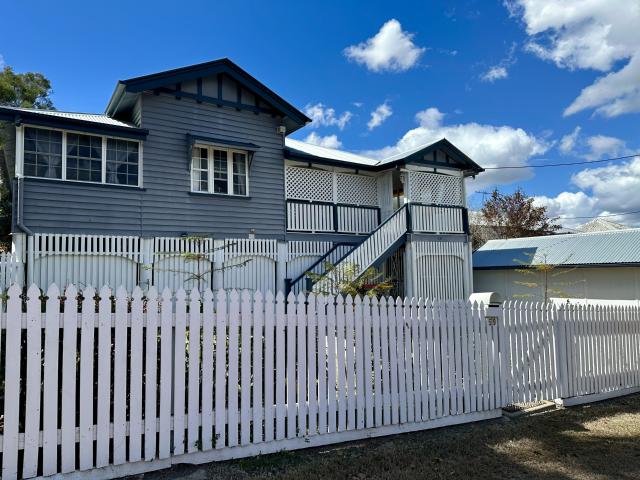 House for rent in 59 Canning Street, AU, 4700, QLD, The Range