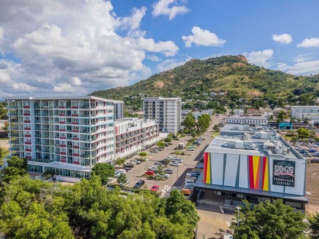 house for rent in 61/2 Kingsway Pl, Townsville City