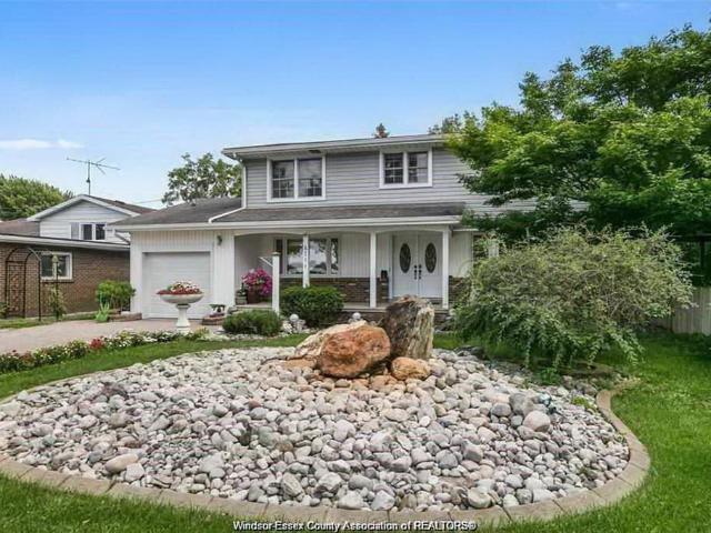 house for rent in 6711 Riverside Drive Windsor, Ontario