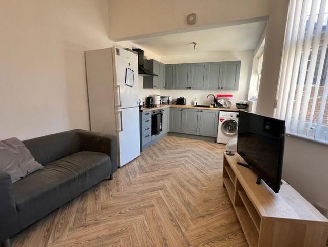 house for rent in 6 Calton Avenue, Liverpool, L18