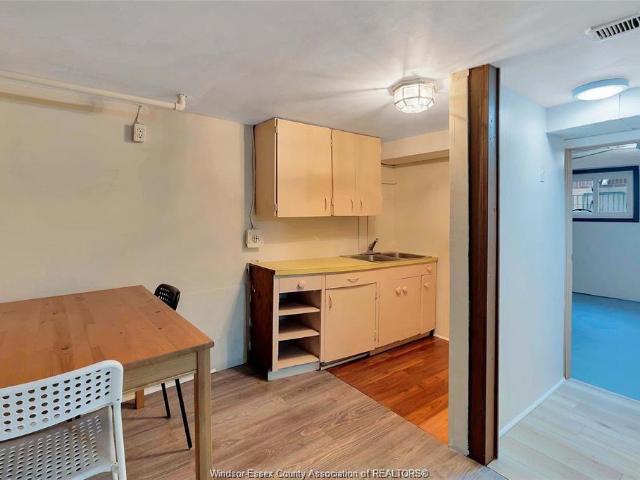 house for rent in 739 Josephine Unit# Basement Windsor, Ontario