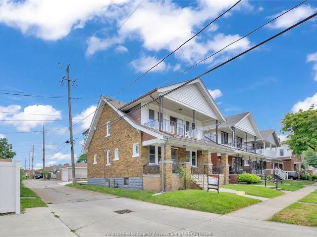 house for rent in 747 Niagara Street Windsor, Ontario