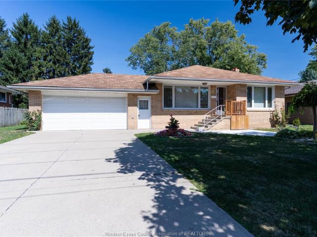 house for rent in 760 Wallace Windsor, Ontario