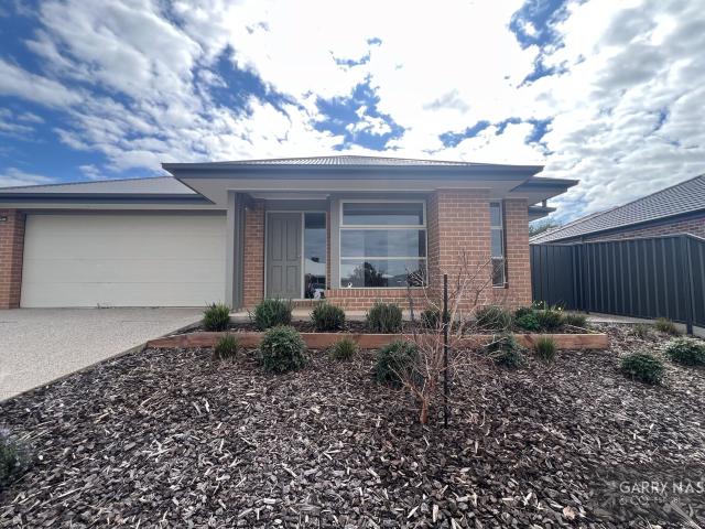 House for rent in 7 Cormorant Way, Wangaratta