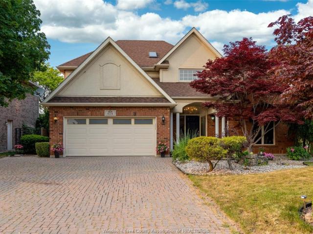 house for rent in 824 Lake Trail Windsor, Ontario