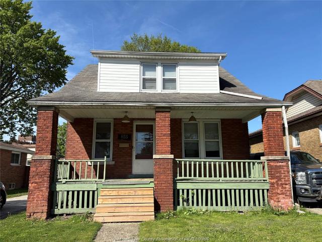 house for rent in 855 Edward Windsor, Ontario