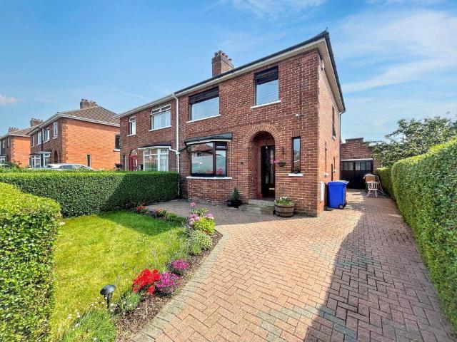 house for rent in 8 9 Month Lease Available, Clonallon Park, Belmont, Belfast, BT4 2BZ