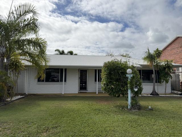 house for rent in 9 Seaward Cr, Pallarenda