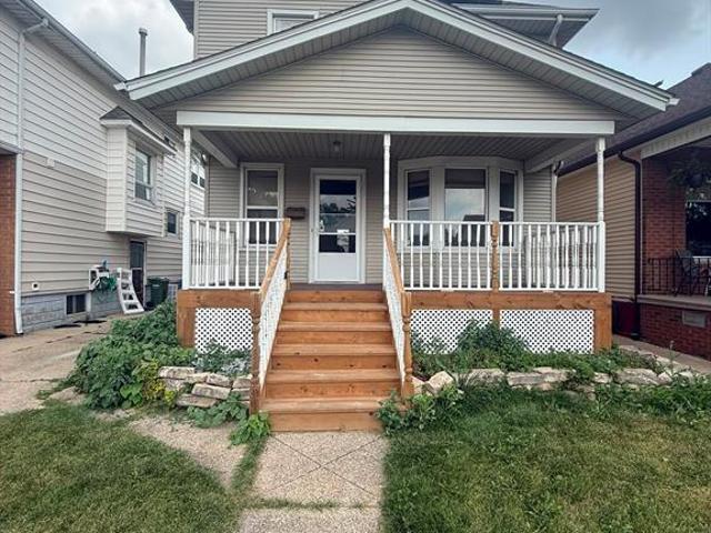 house for rent in 1058 Moy Windsor, Ontario