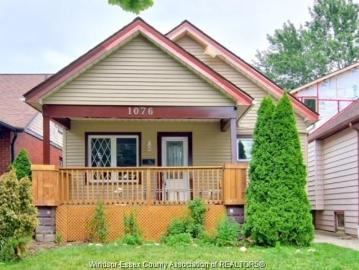 house for rent in 1076 Janette Avenue Unit# Main Windsor, Ontario