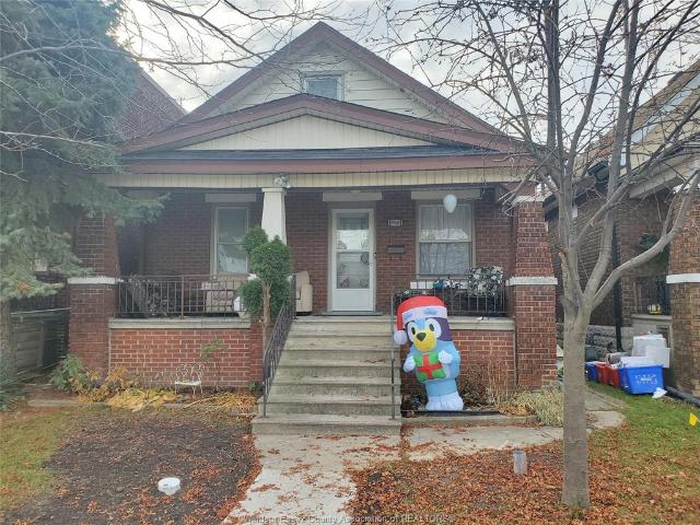 house for rent in 1097 Elsmere Avenue Windsor, Ontario