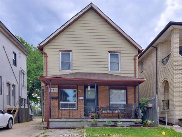 house for rent in 1115 Marion Windsor, Ontario