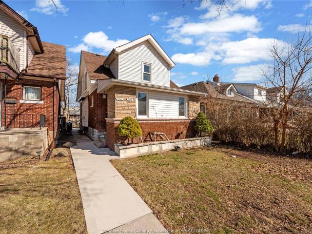 house for rent in 1156 Elm Unit# Upper Windsor, Ontario