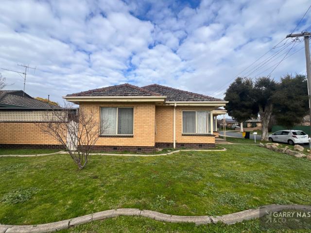 House for rent in 11 Buchan Avenue, Wangaratta