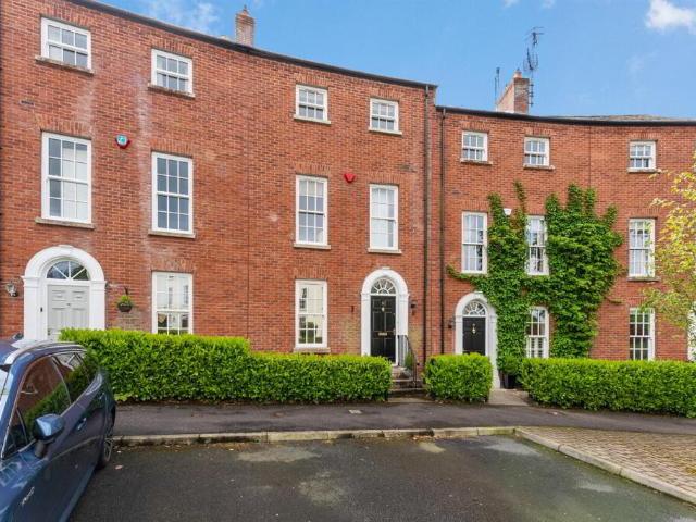 house for rent in 11 Kilwarlin Crescent, Hillsborough, BT26 6QF