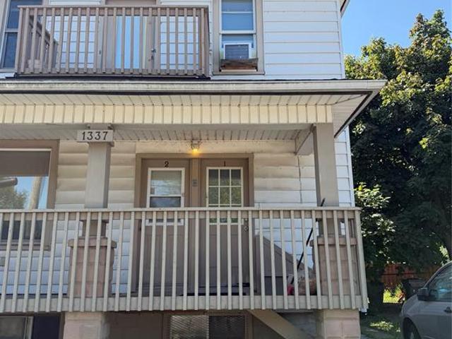 house for rent in 1337 Assumption Street Unit# 1 Windsor, Ontario
