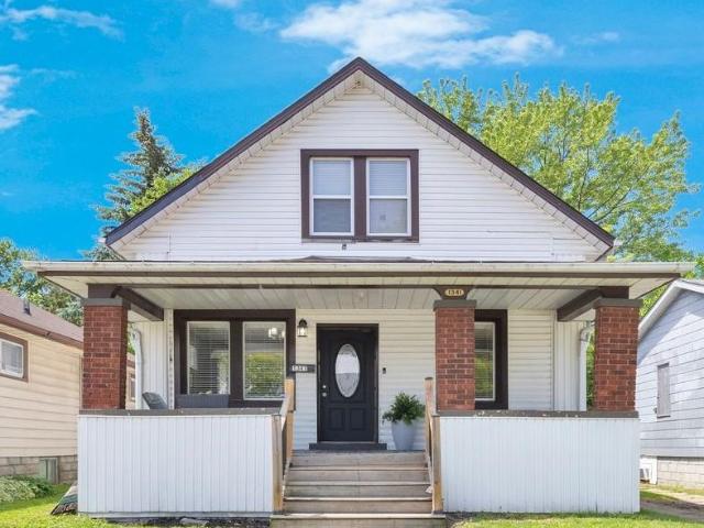 house for rent in 1341 Mckay Windsor, Ontario