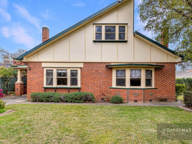 House for rent in 17 Moore Street, Wangaratta