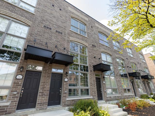 house for rent in 17 Powerhouse Street, Toronto, ON