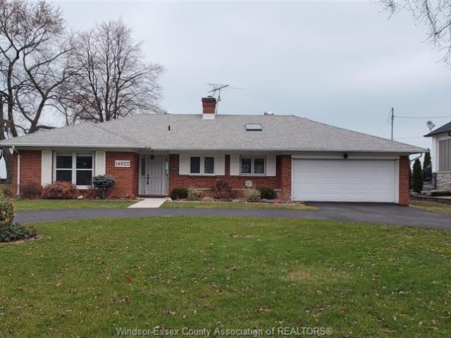 house for rent in 14022 Riverside Drive Tecumseh, Ontario