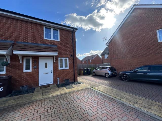house for rent in 14 Thicket Road, Picket Piece Andover
