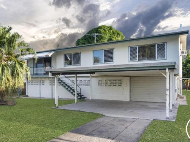 house for rent in 14 Arkaba St, Mount Louisa