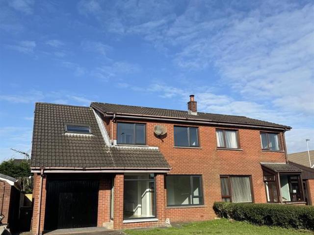house for rent in 14 Grange Valley Green, Ballyclare, BT39 9HD